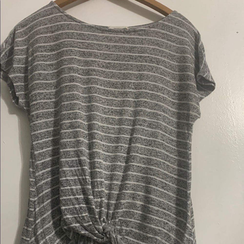 Gray Tie Front Short Sleeve T-Shirt